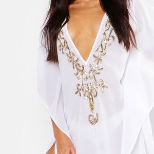 White beach kaftan